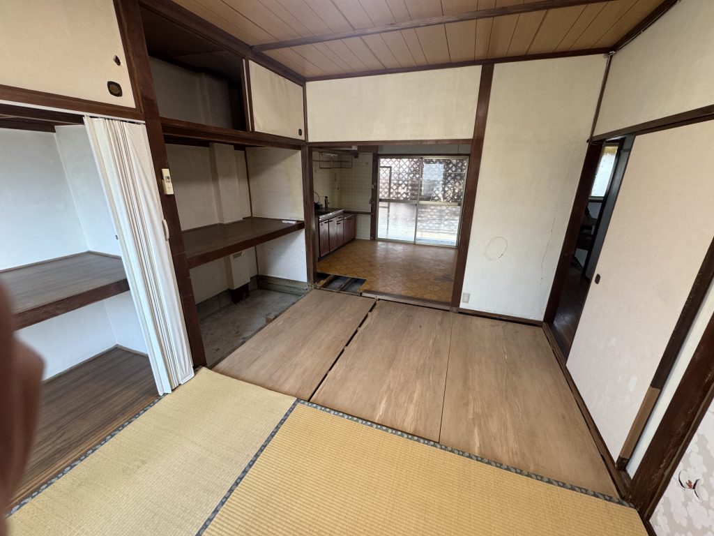 遠賀郡水巻町　孤独死現場の特殊清掃・消臭作業：完了
