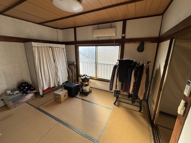 遠賀郡水巻町　孤独死現場の特殊清掃・消臭作業：作業前